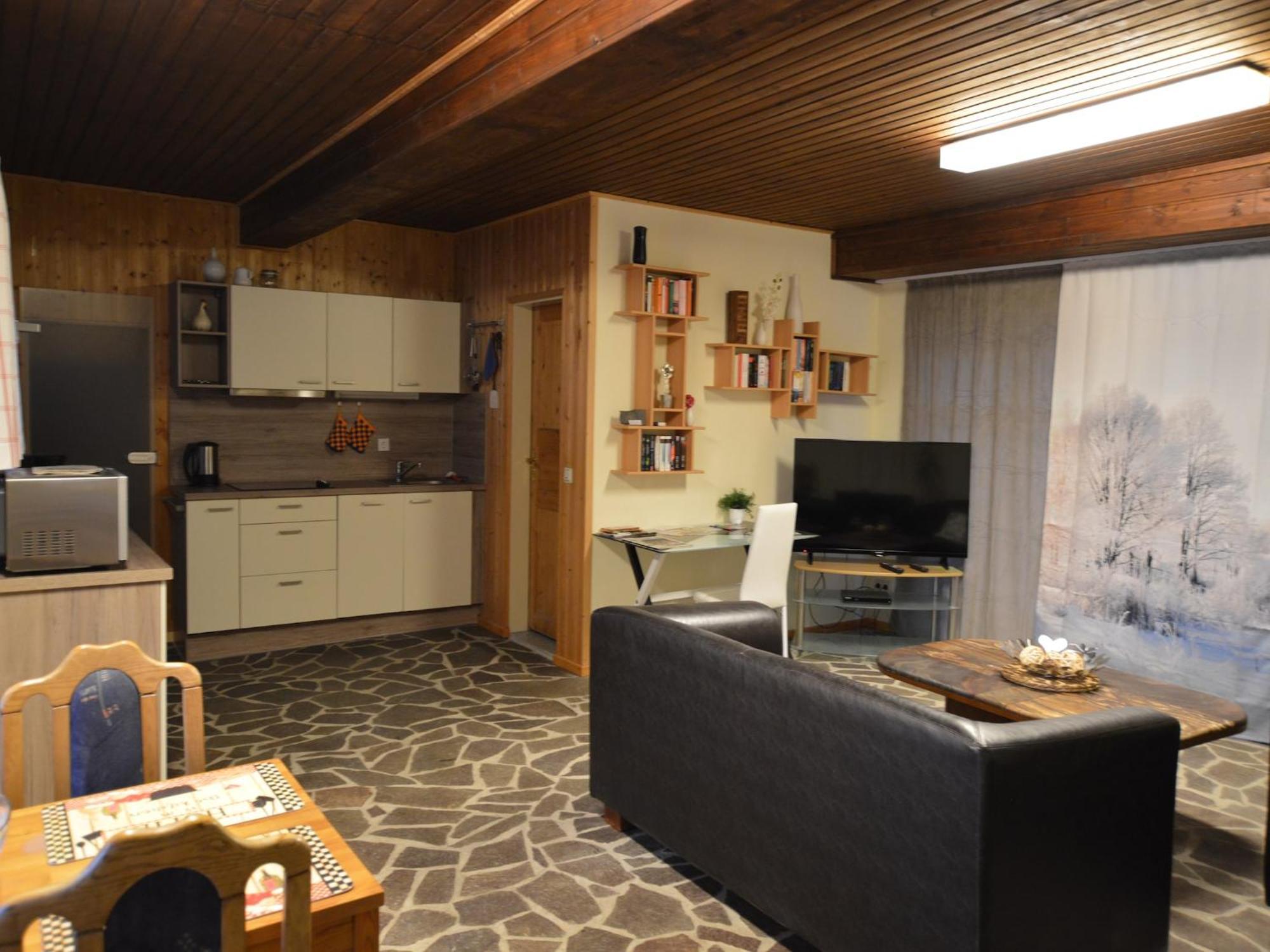 Cosy Apartment In Manderscheid With Balcony Exterior foto